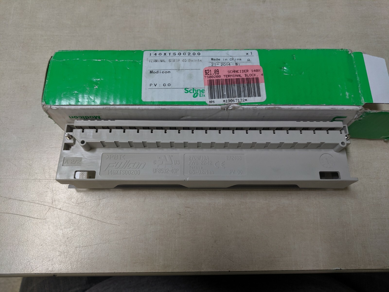 FUJICON 140XTS00200 MODICON 140 SERIES TERMINAL STRIP.