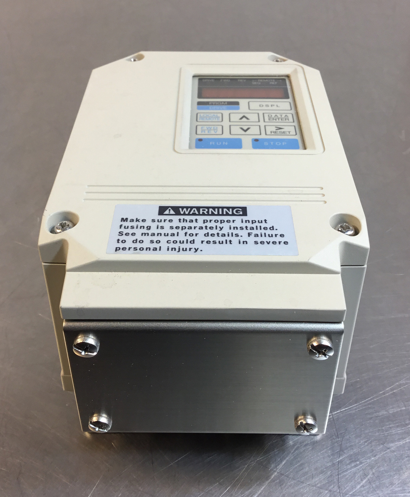 YASKAWA ELECTRIC CIMR-PCU20P2 Drive 0.25HP 0-230VAC 1.5A 0-400Hz (1D-06)