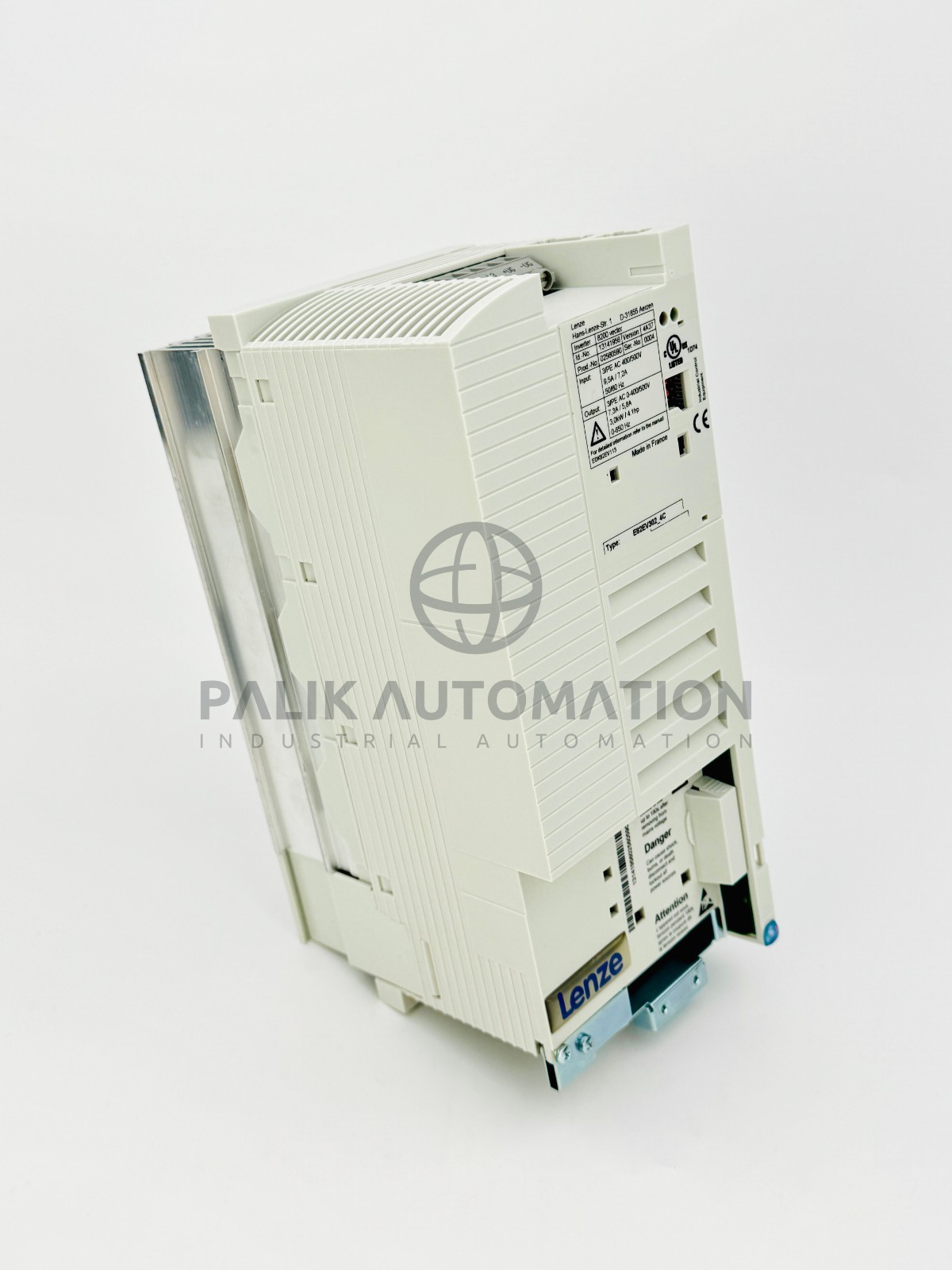 LENZE E82EV302K4C E82EV302_4C INVERTER 8200 SERIES 3.0kW 13141956 NEW