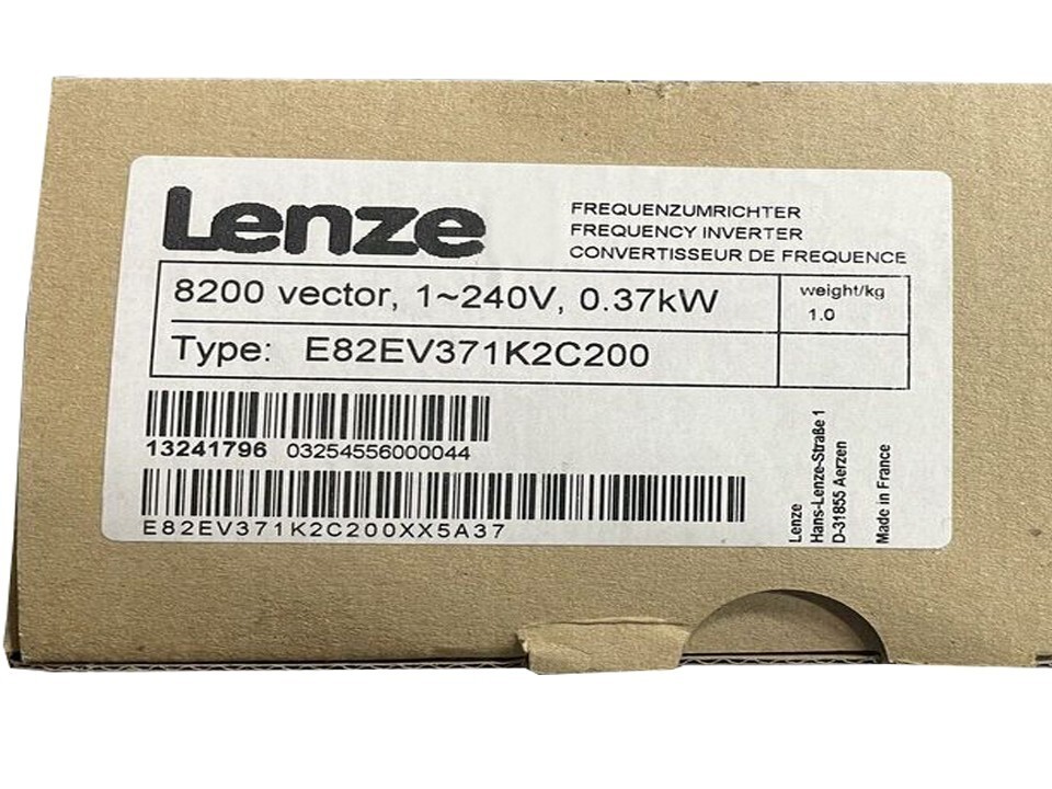 E82EV371K2C200 1PC NEW Sealed Lenze Inverter 8200 Vector E82EV371K2C200