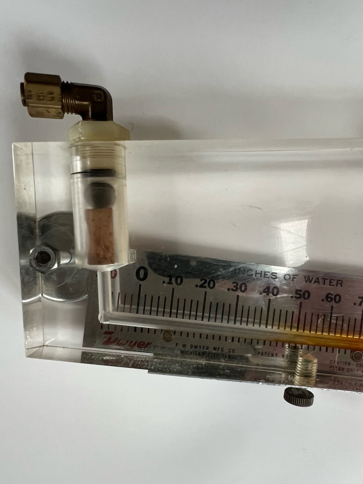 Dwyer 250-AF Inclined Manometer Air Filter Gage .10-0-1.0″ w.c. 5-1/2″ Scale