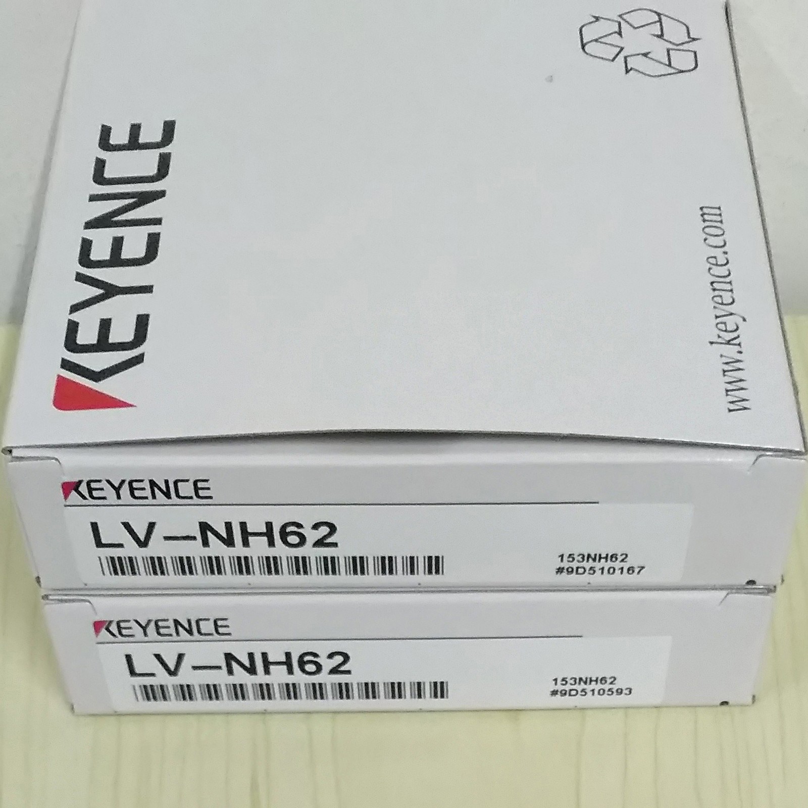 one new keyence for Laser Sensor LV-NH62 LV-NH62 Quality assurance