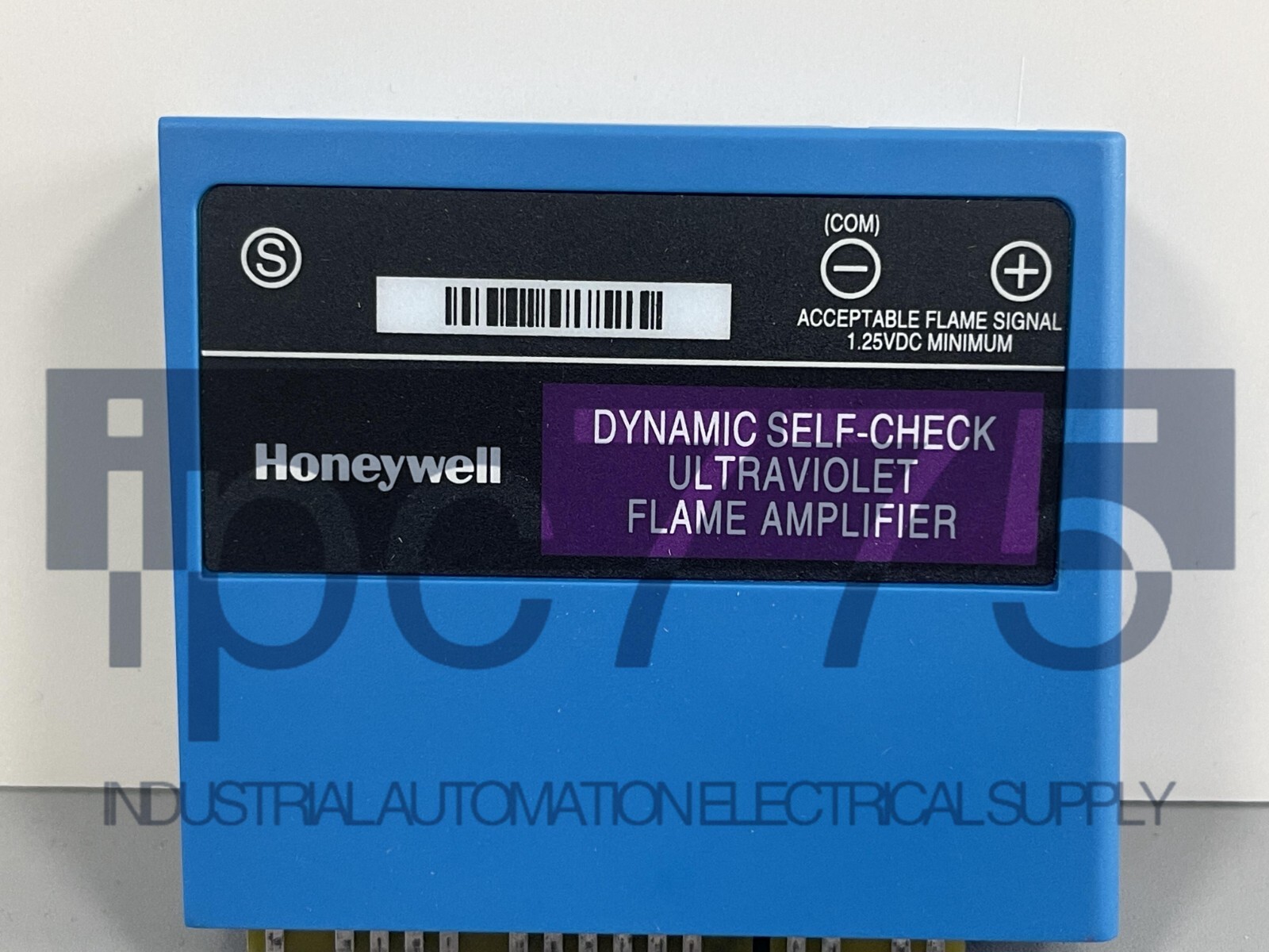 New Genuine HONEYWELL R7861A1026 Ultraviolet Flame Amplifier In Box