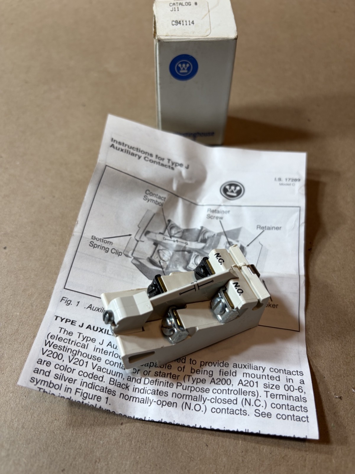 NEW Westinghouse 9084A17G01 Model C, Cat. No J11 Auxiliary Contact