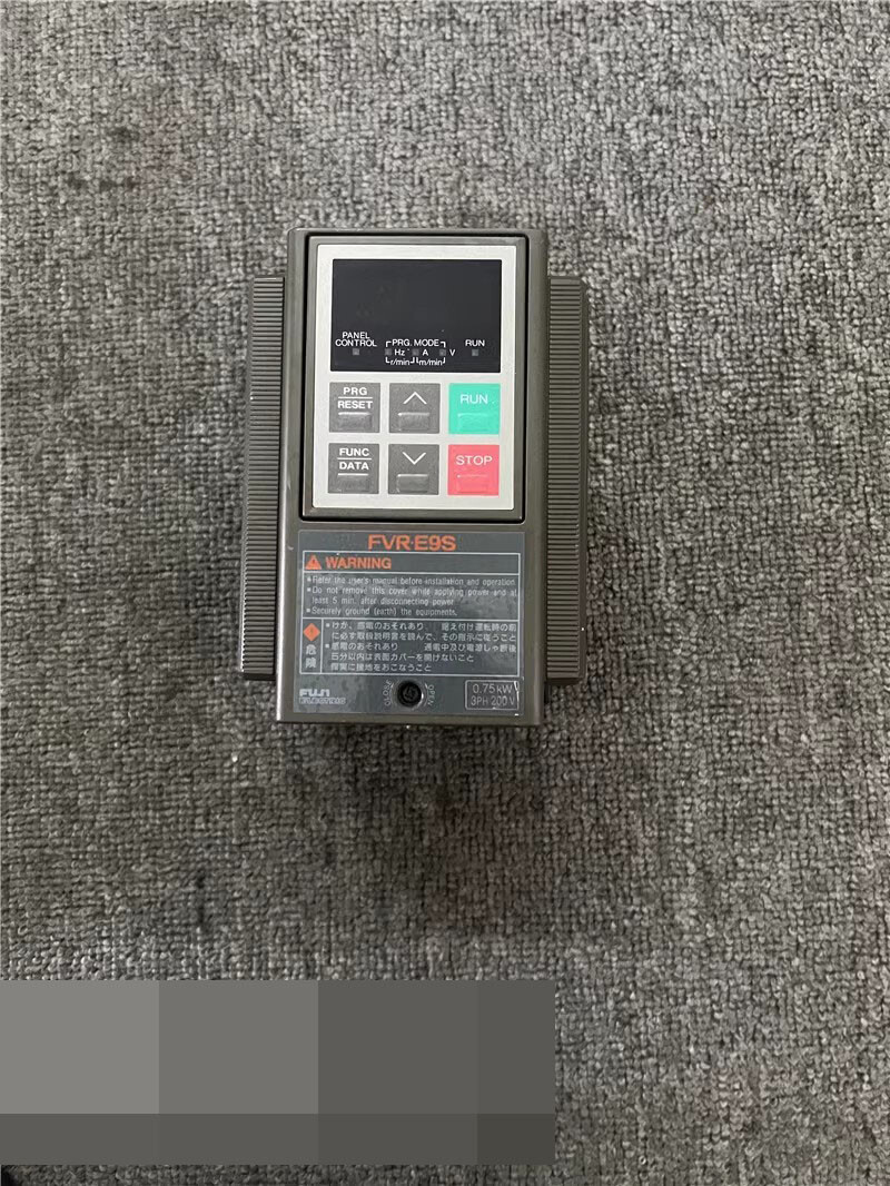 1pc used Fuji FVR0.75E9S-2AN 0.75KW 220V