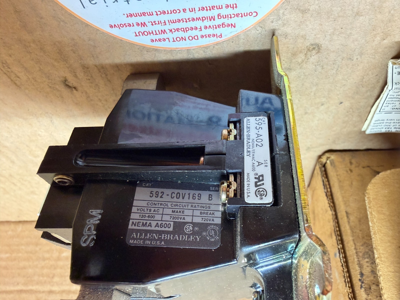 NEW AB 592-COV169 SER B 68AMP MANUAL RESET OPEN TYPE POLE 3 N.O-N.C ID: 341220