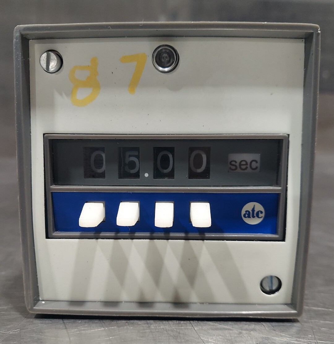 ATC Panel-Mount On-Delay Timer 335A351A10PX. 120V, 60Hz. Our #2
