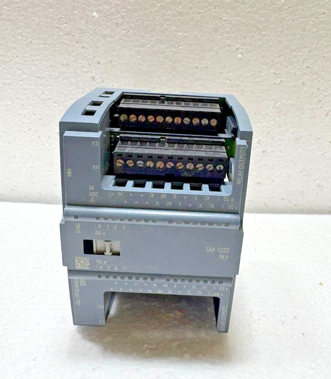 SIEMENS SIMATIC MODULE SIMATIC S7-1200 SM 1222 RLY(CO) 6ES7 222 -1XF32-0XB0