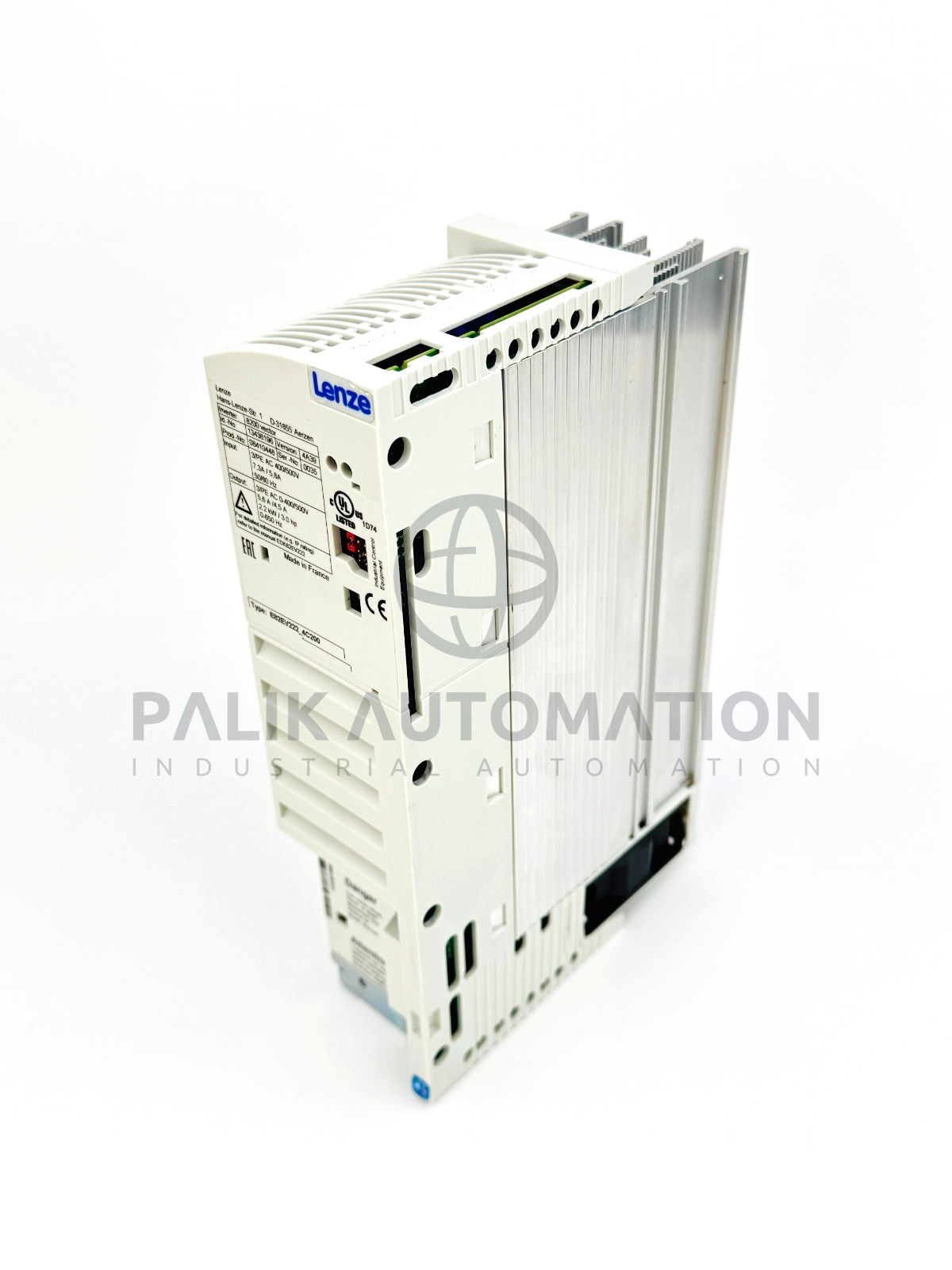 LENZE E82EV222K4C200 8200 Vector series 13436196 2.2kW E82EV222_4C200 NEW
