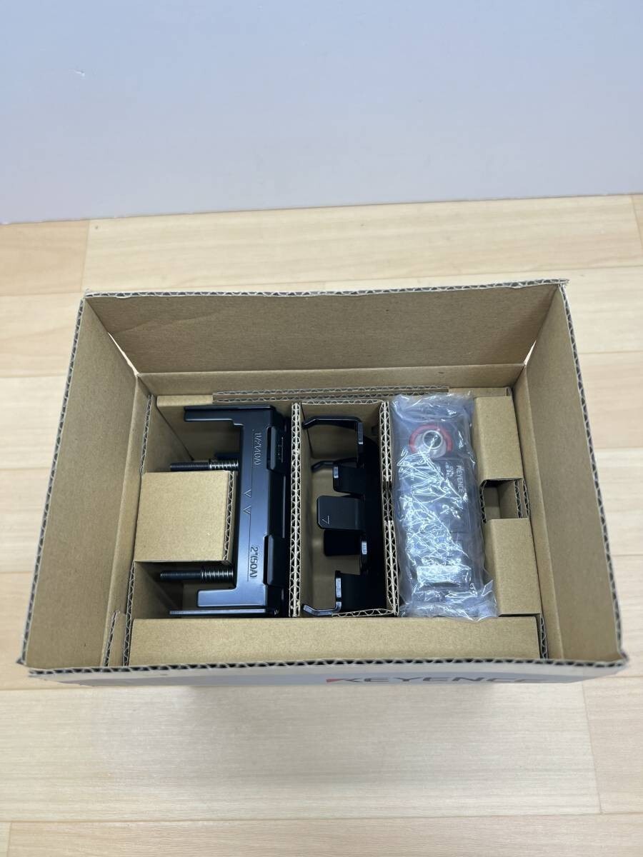 Keyence FDQ50C FD-Q50C Flow Meter Clamp-on Flow Sensor Ultrasonic New from Japan