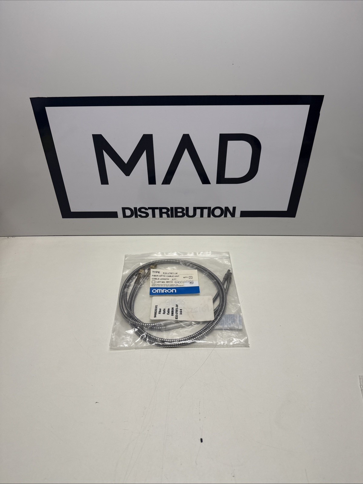 Omron E32-UTBT1-3F Armored Fiber Optic Cable 40cm Distance 0.25mm Min 3′ L NEW