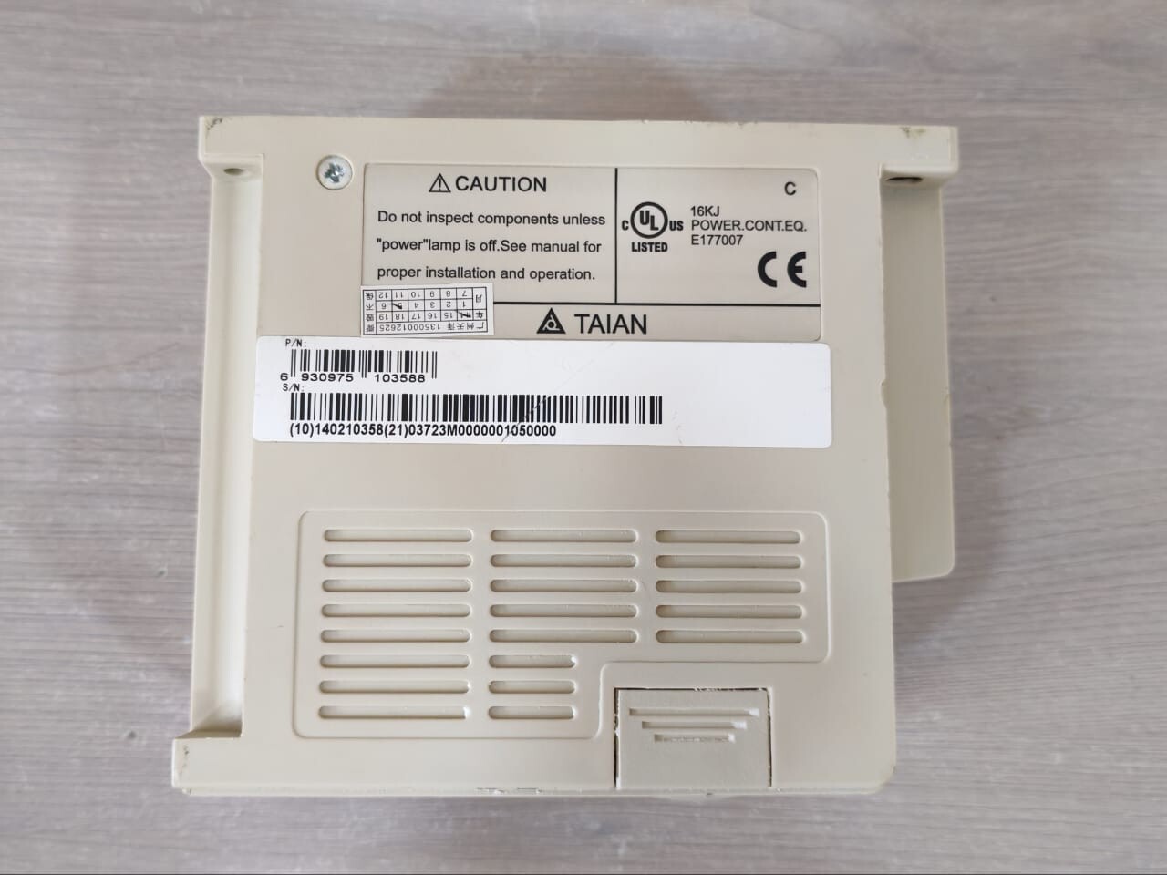 TAIAN E2-201-H1F Inverter 220V 0.75KW 1HP