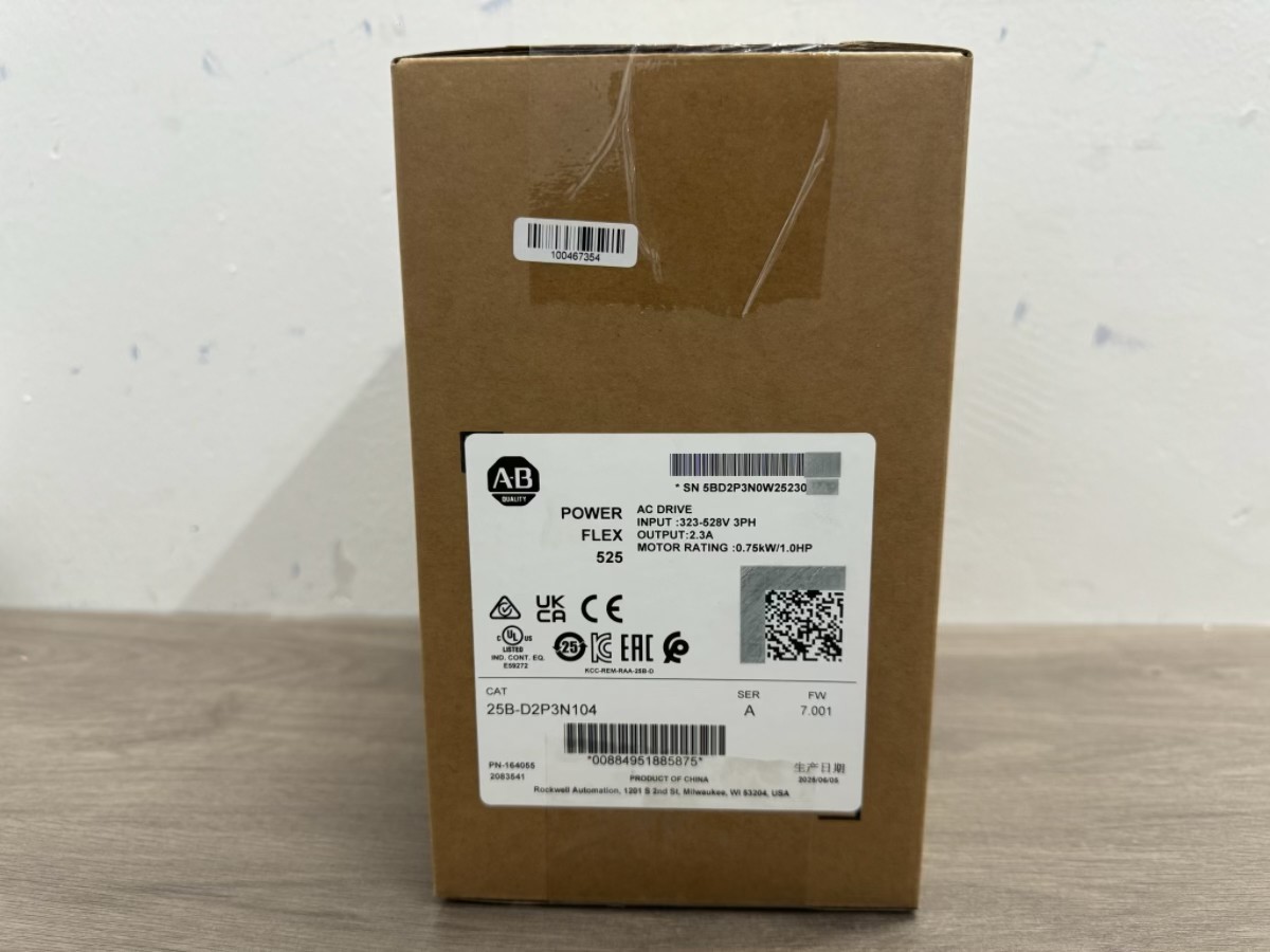 New Allen-Bradley 25B-D2P3N104 PowerFlex 525 0.75kW (1Hp) AC Drive