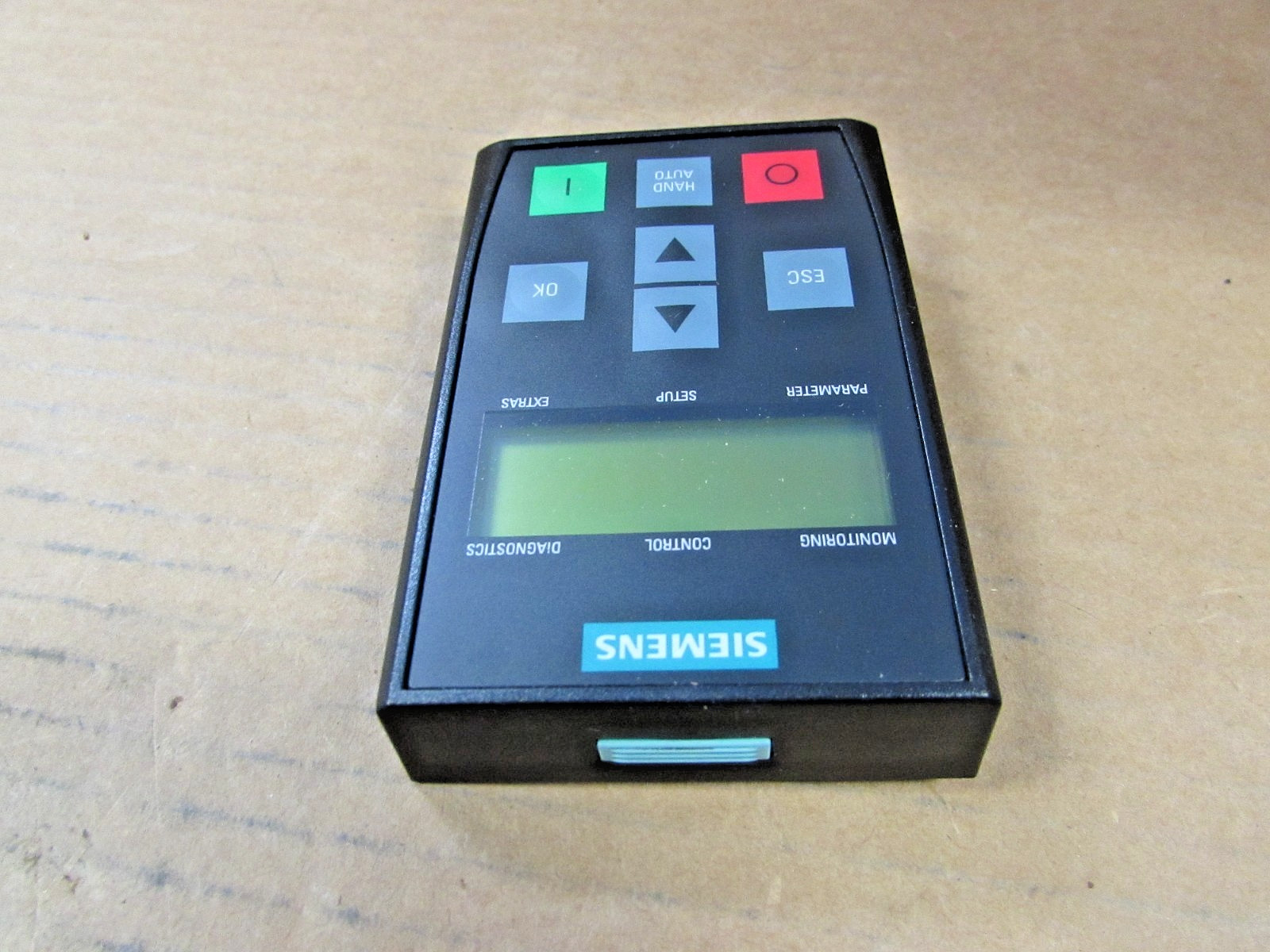 Siemens 6SL32550AA004CA1 Intelligent Operator Panel