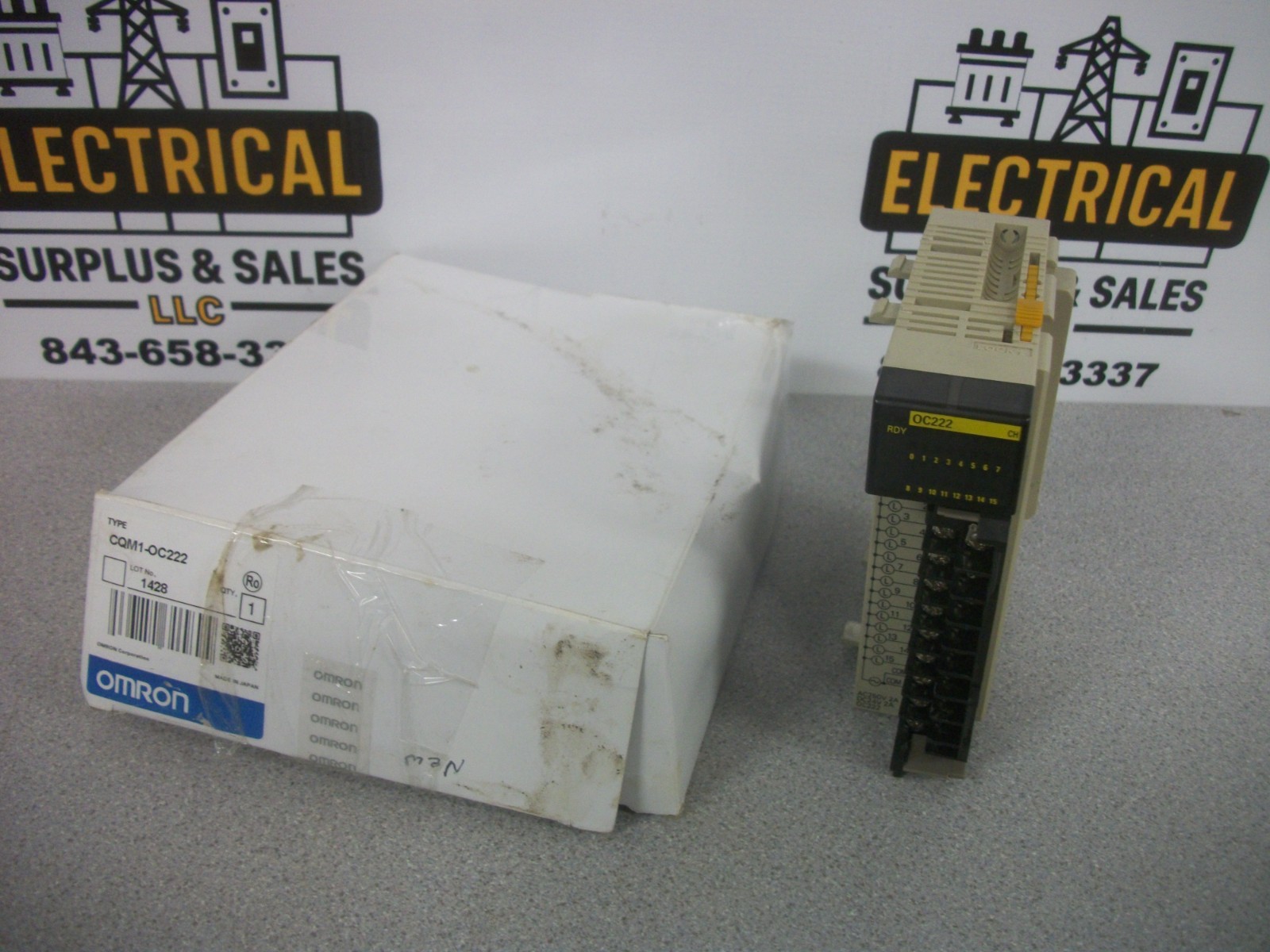 OMRON PLC OUTPUT UNIT CQM1-OC222 NIB
