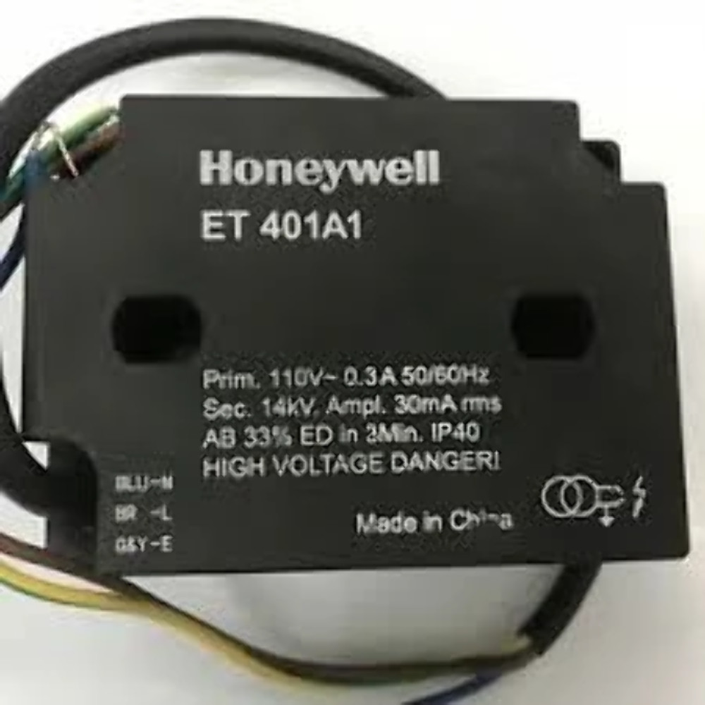 One ET401A1 110V Honeywell Ignition Transformer New In Box Fast Delivery
