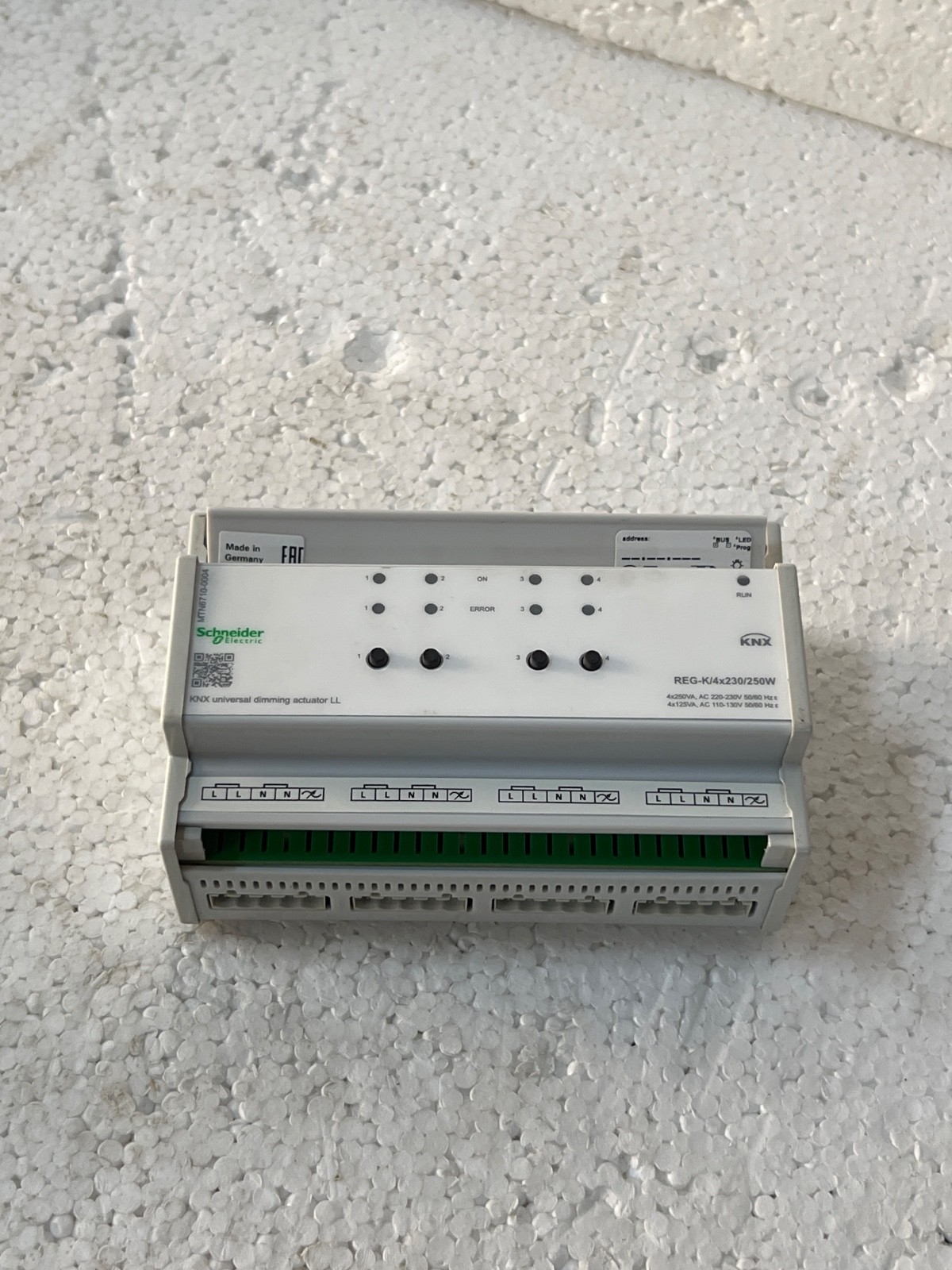 SCHNEIDER MTN6710-0004 KNX UNIVERSAL DIMMING ACTUATOR LL