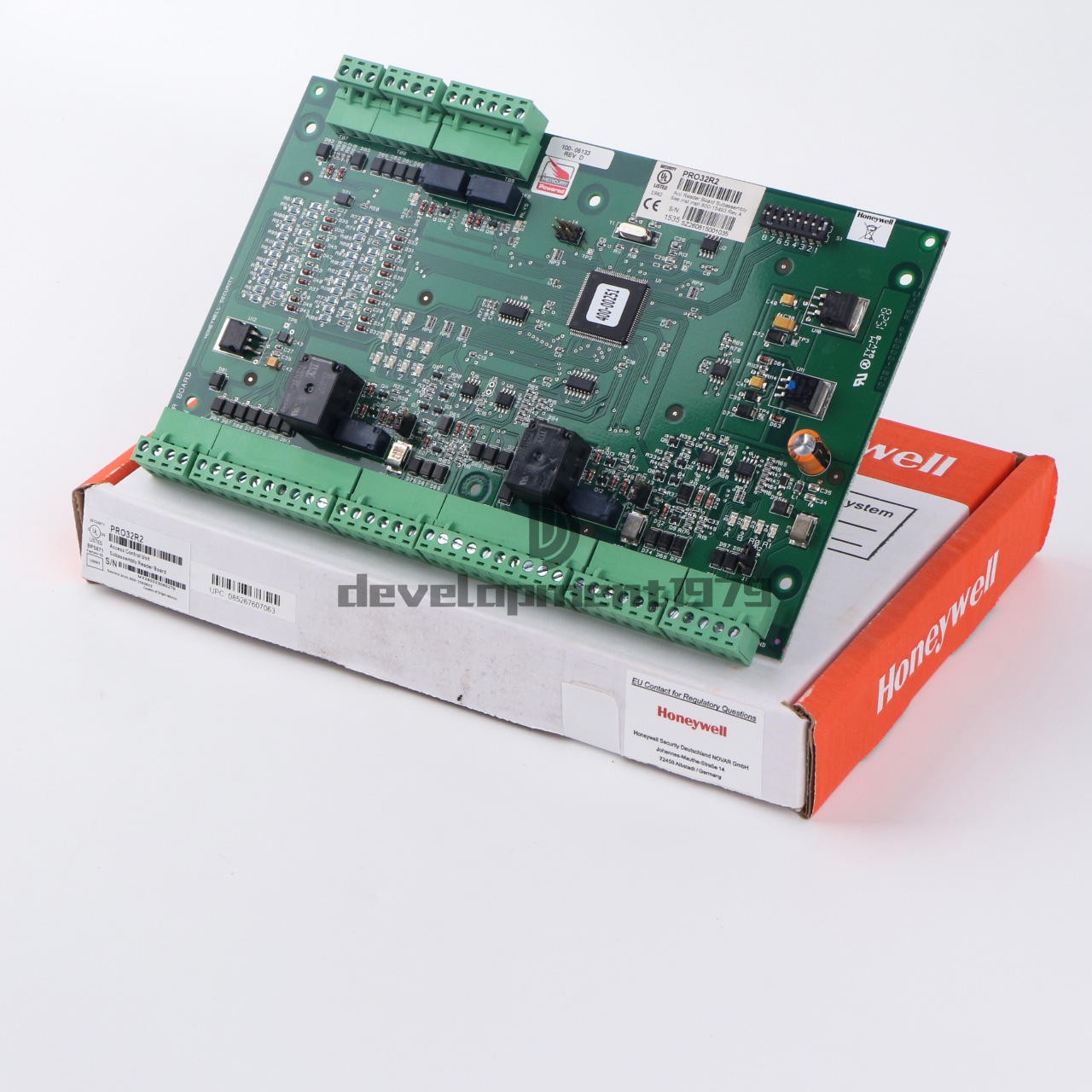 ONE NEW Honeywell Access Controller Board PRO32R2