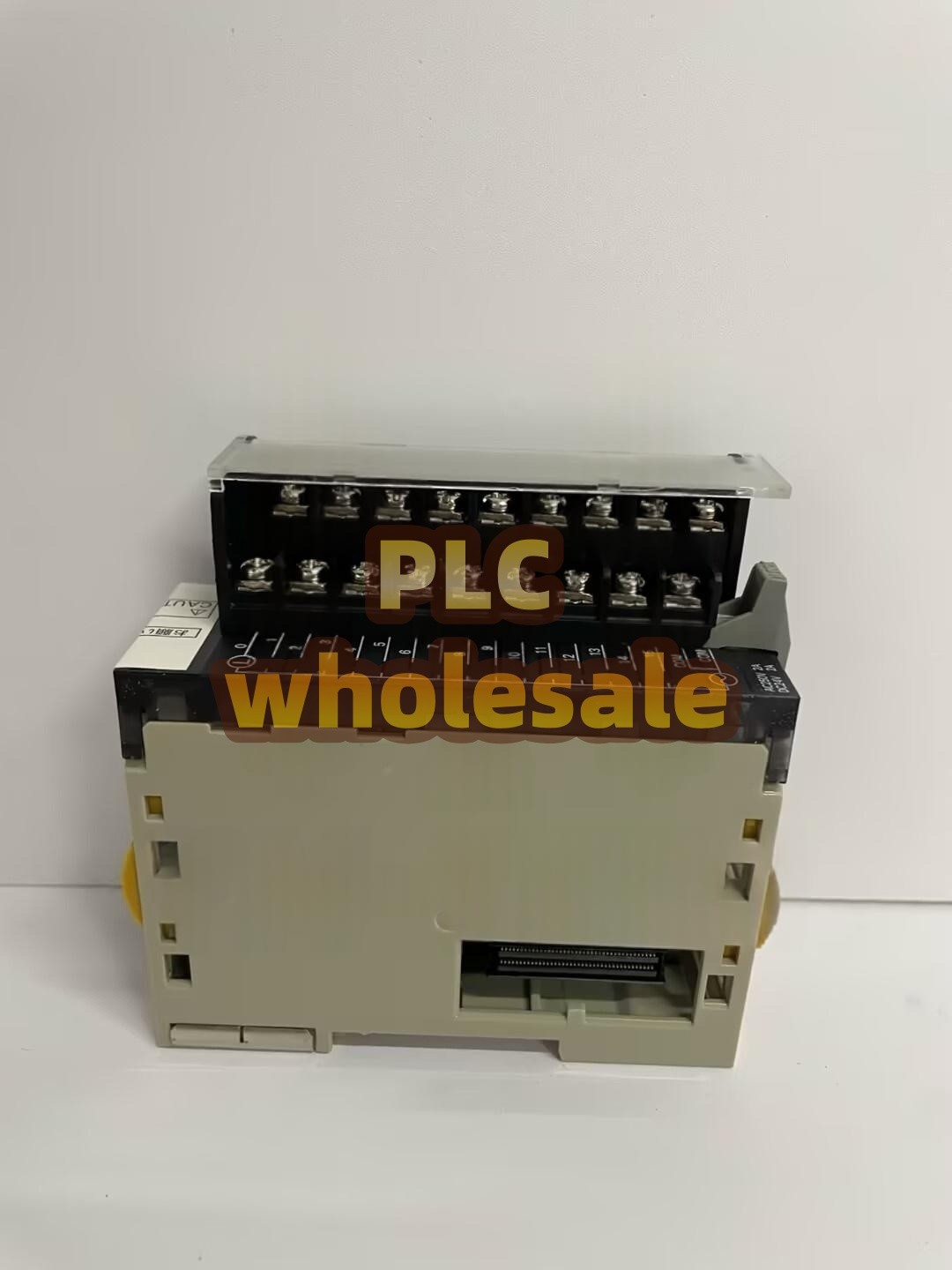 1PC New IN BOX Omron PLC Output Module CJ1W-OC211 CJ1WOC211 CJ1W-0C211