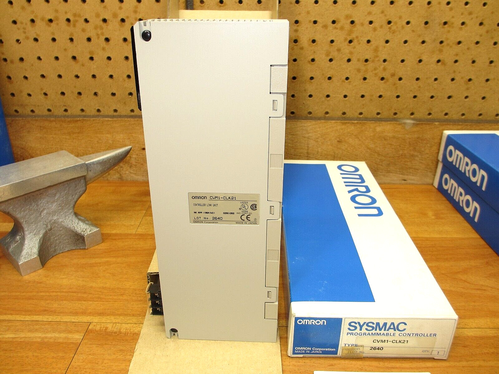 Omron CVM1-CLK21 *NEW* Controller Link Unit Sysmac PLC *USA SHIP*
