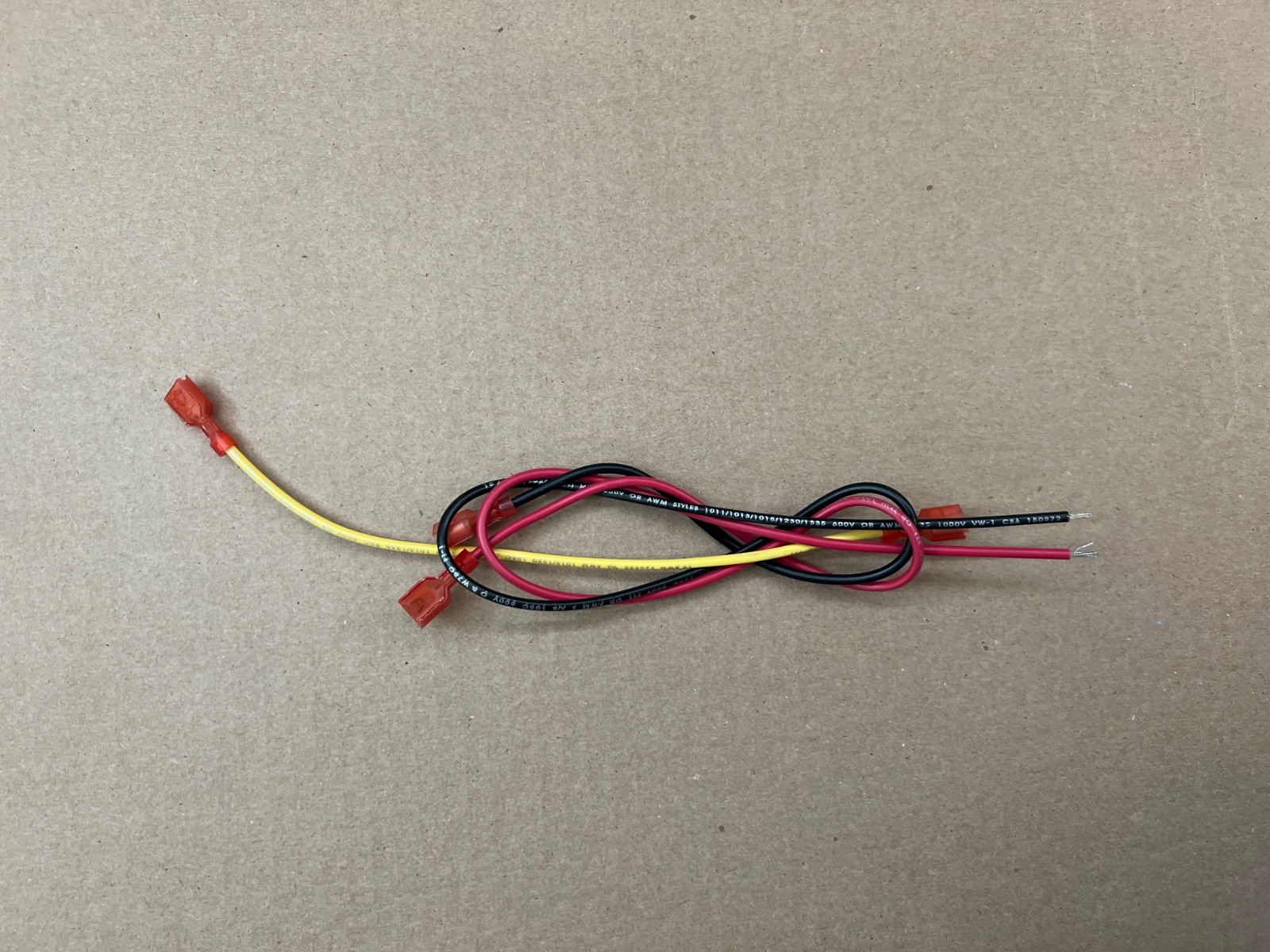 ALTRONIX 24VDC Output AL1024ULXB2 115 VAC Power Supply Charger