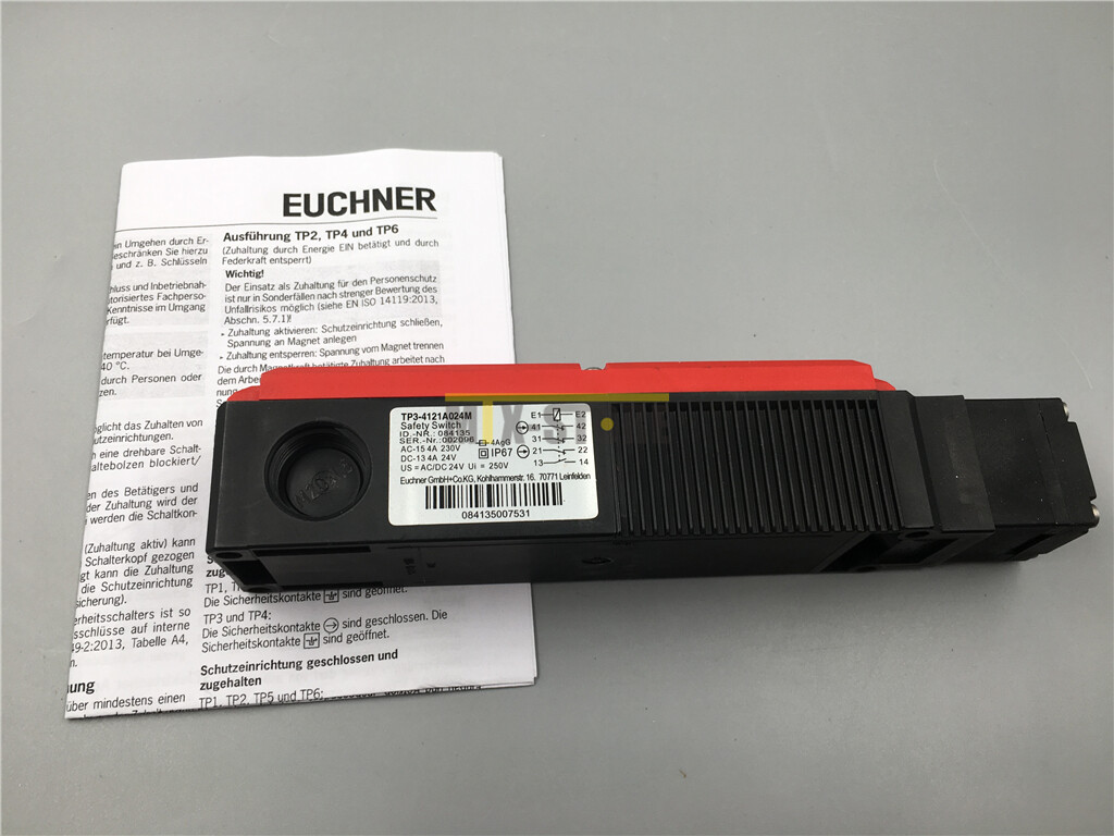 1PC Brand New EUCHNER safety switches TP3-4121A024M