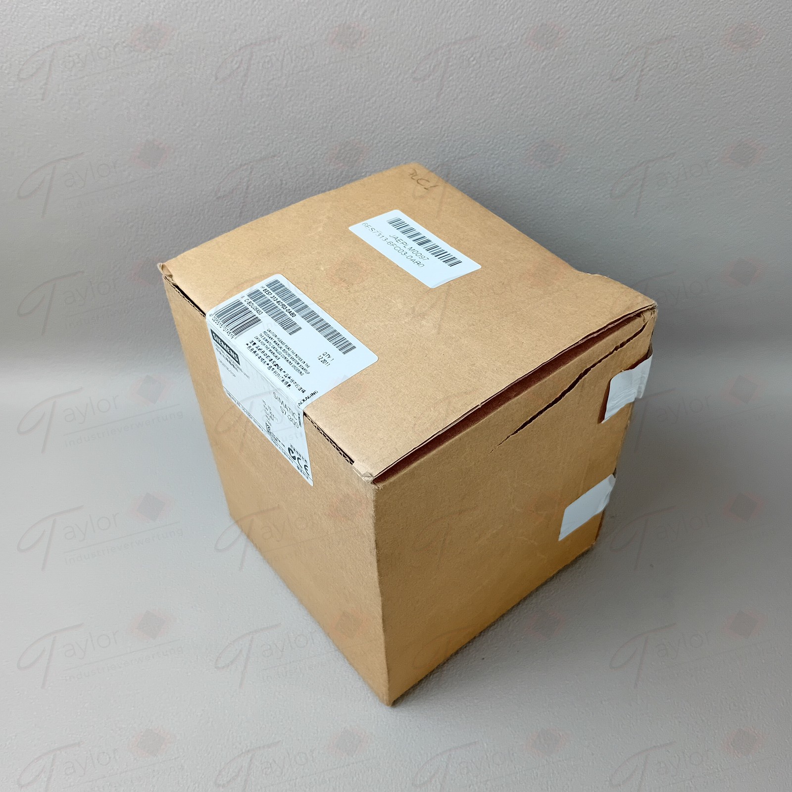 Siemens 6ES7 313-6CF03-0AB0 / 6ES7313-6CF03-0AB0 NEW in Original Packaging Seal Open