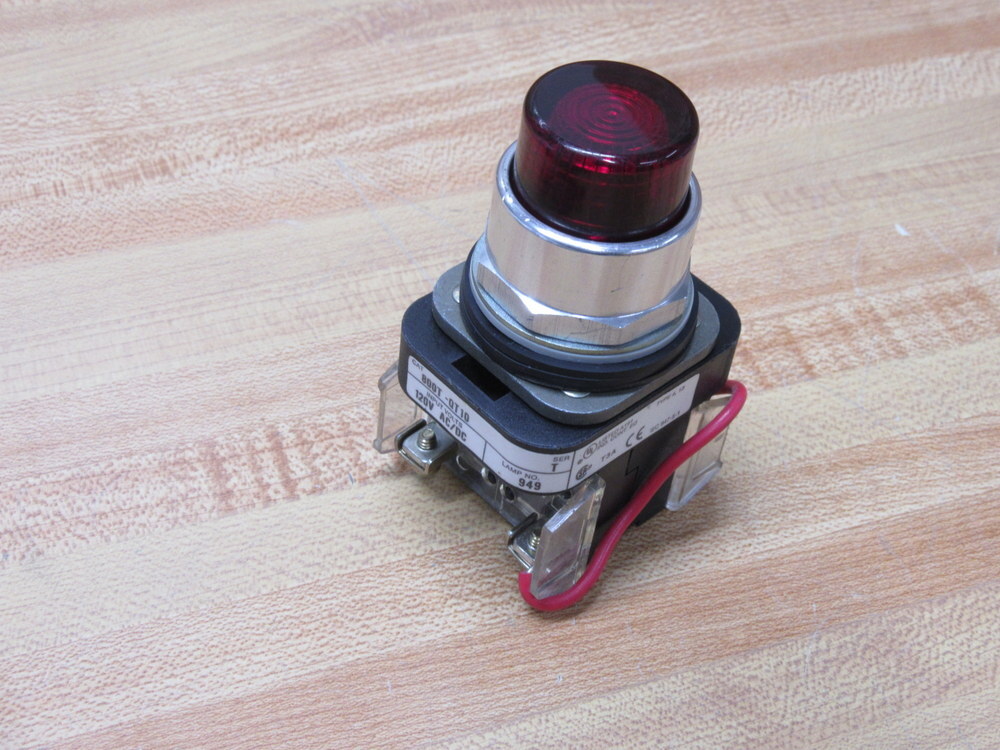 Allen Bradley 800T-QT10R Pilot Light 800TQT10R Ser.T Blank/800T-XA
