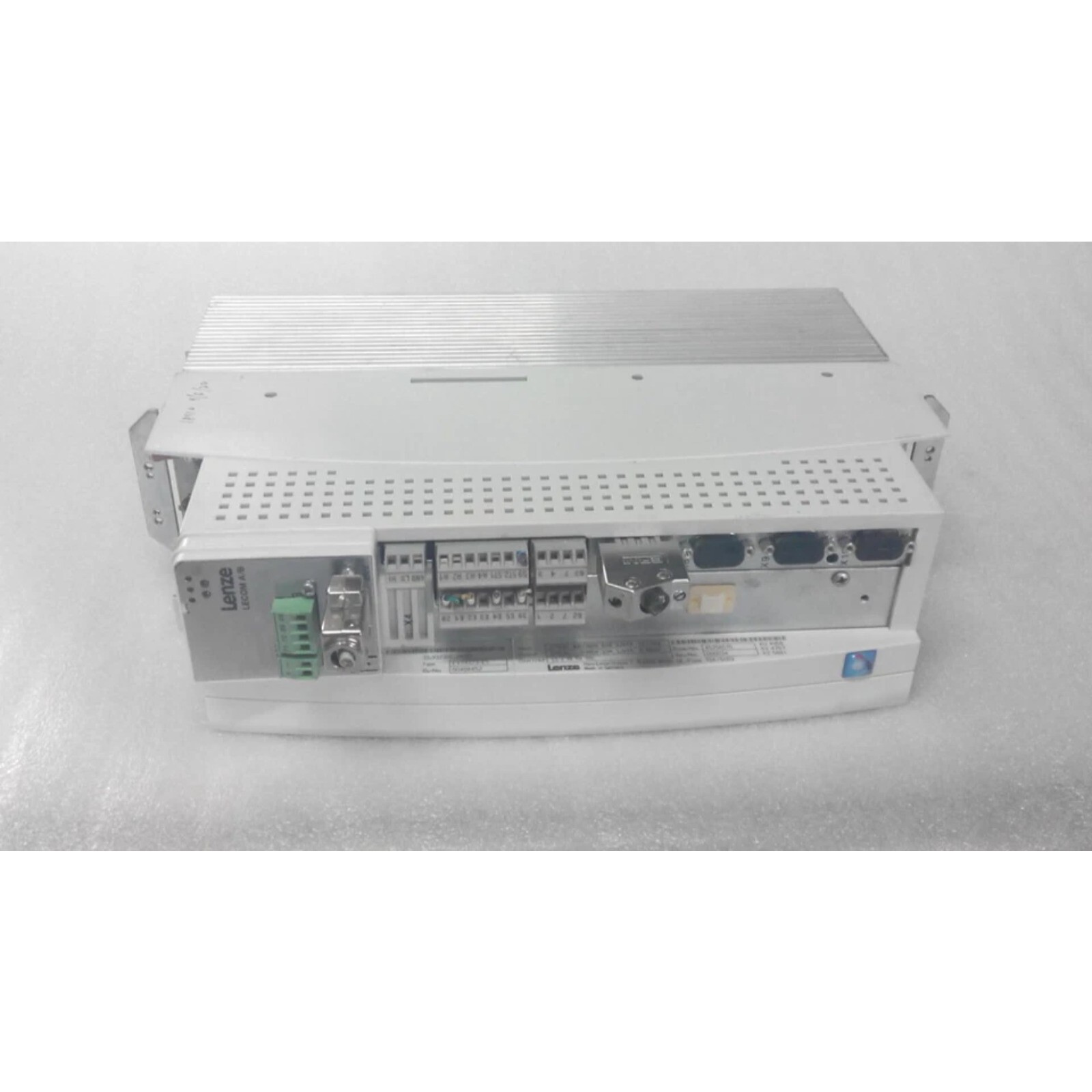 Lenze EVS9323-ES EVS9323ES INVERTER New IN BOX