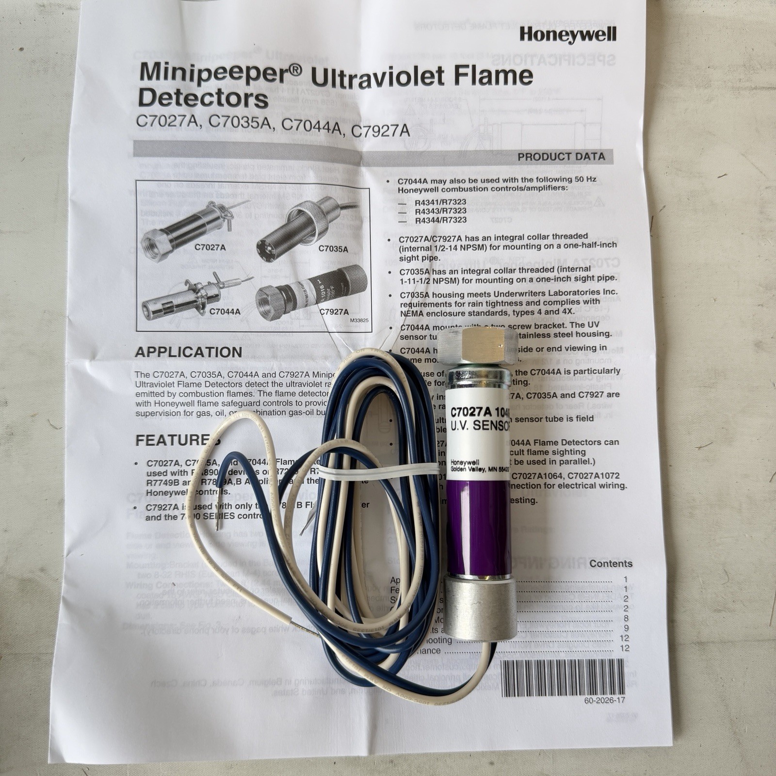 OEM Honeywell C7027A1049 Minipeeper UV Flame Detector Sensor 1/2” NPT 8ft Leads