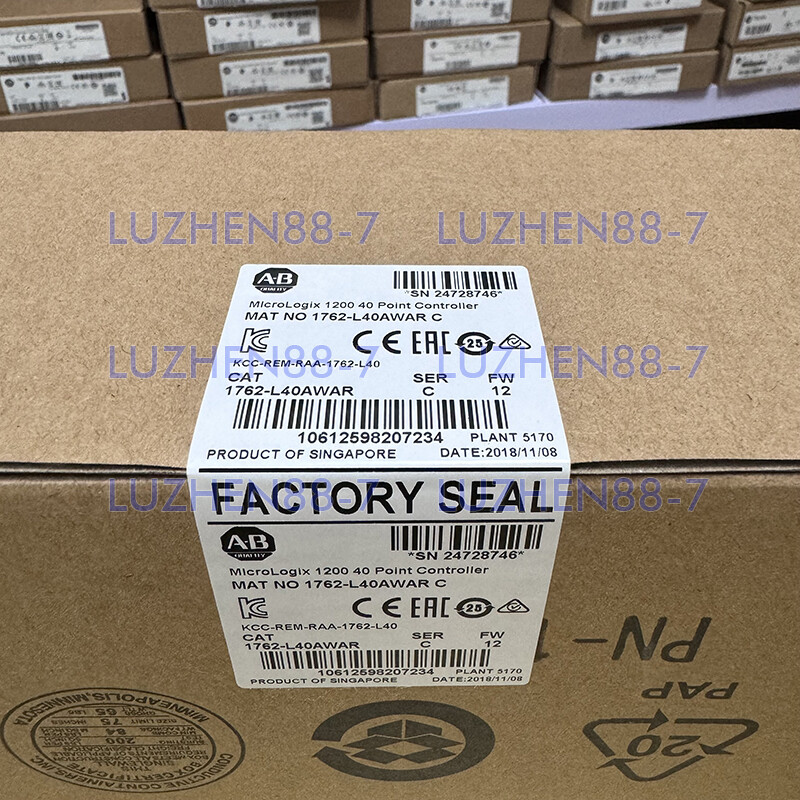 AB New 1762-L40AWAR PLC controller in box 1PCS Free Shipping