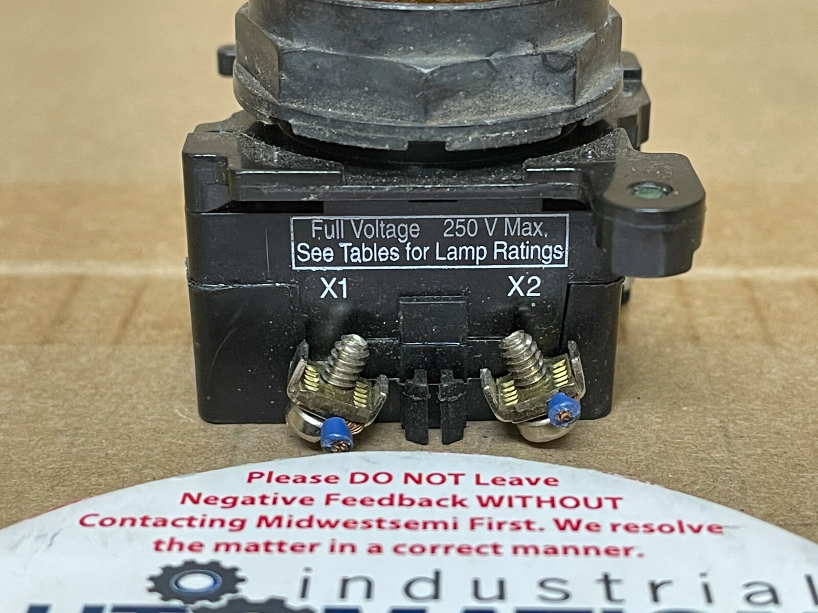CUTLER HAMMER 10250T/91000T AMBER INDICATOR ILLUMINATED PILOT LIGHT SHIPSSAMEDAY