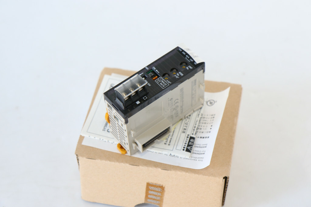 OMRON New PLC CONTROLLER LINK UNIT CJ1W-CLK21-V1