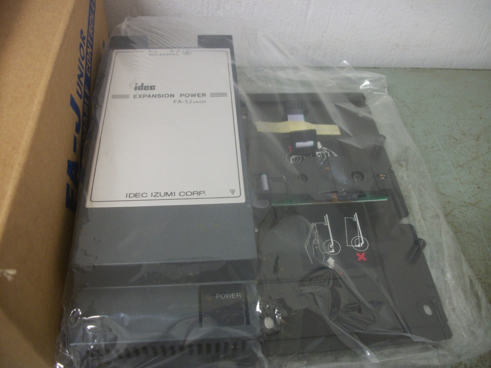 IDEC FA-JUNIOR PLC EXPANSION MODULE POWER SUPPLY PFJ-PS1U NIB