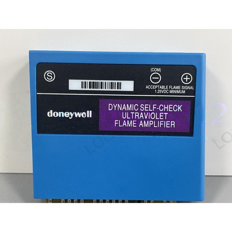 R7861A1026 New Genuine HONEYWELL Ultraviolet Flame Amplifier in Box Fast Ship