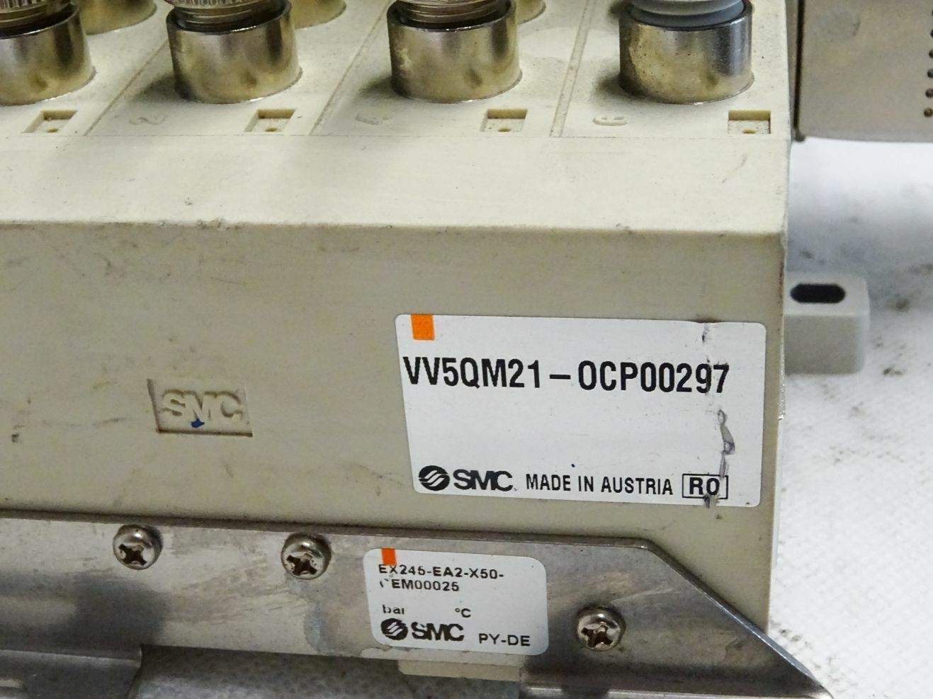 SMC EX245-SPR1-X165 + EX245-DX1-X36 + 2x VQC2201NR-5-X27 + VQC2101NY-5-X10