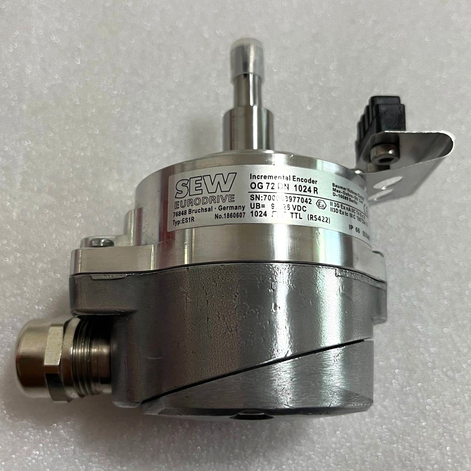 NEW one Baumer Encoder OG72 DN 1024R 0G72DN1024R ONE Year Warranty#SF