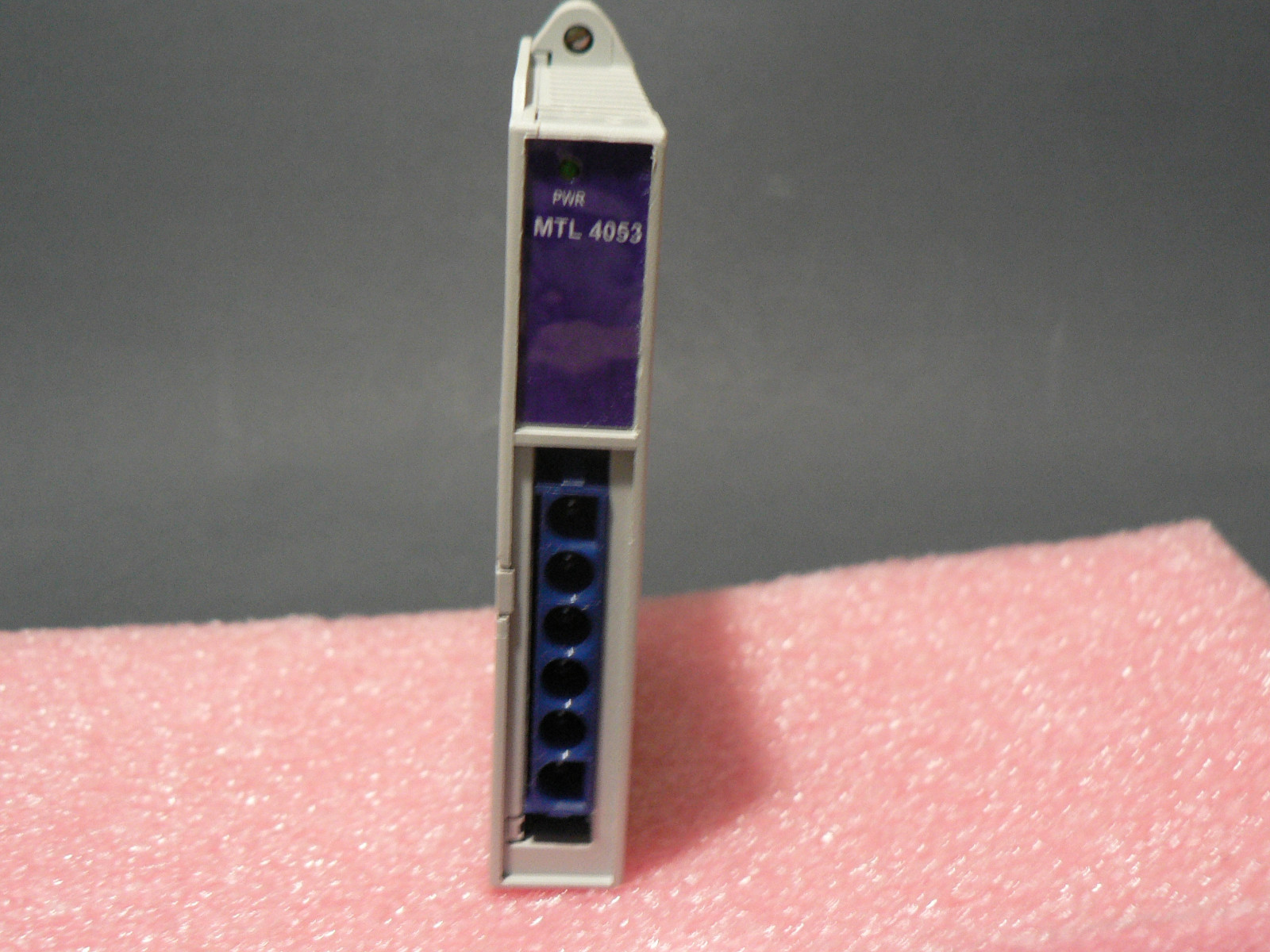 MEASUREMENT TECHNOLOGY LTD MTL 4053 FIELD BUS ISOLATOR “FREE US SHIPPING”