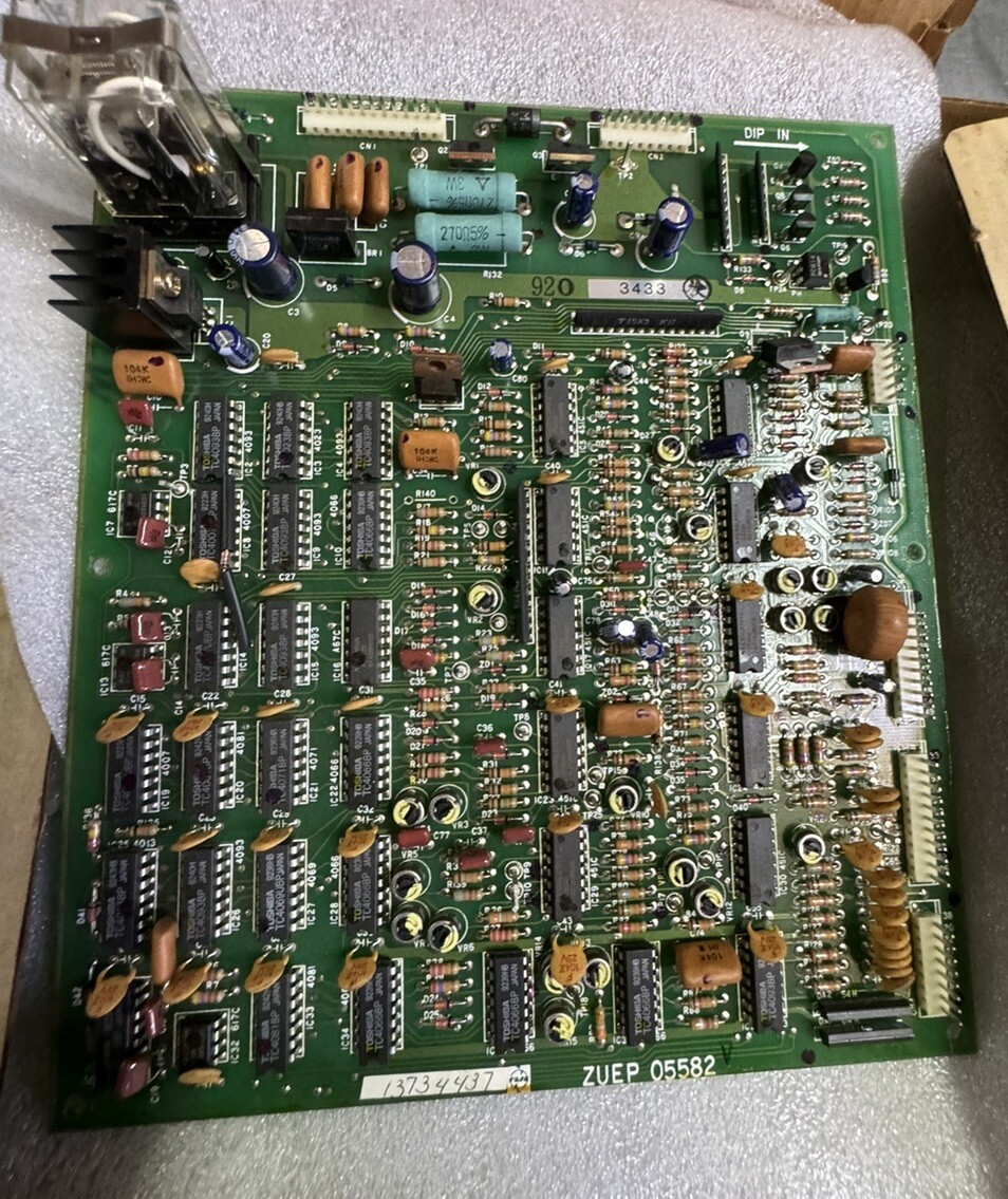 AIRCO, L-TEC, Linde ESAB WELDER PARTS 13734437 PC board assembly New Old Stock