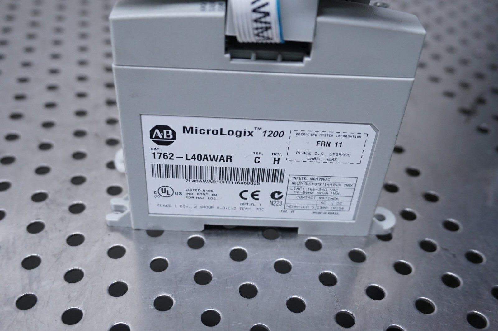 ALLEN BRADLEY 1762-L40AWAR /C MicroLogix 1200 40-PT CONTROLLER w/ 1762-IF2OF2