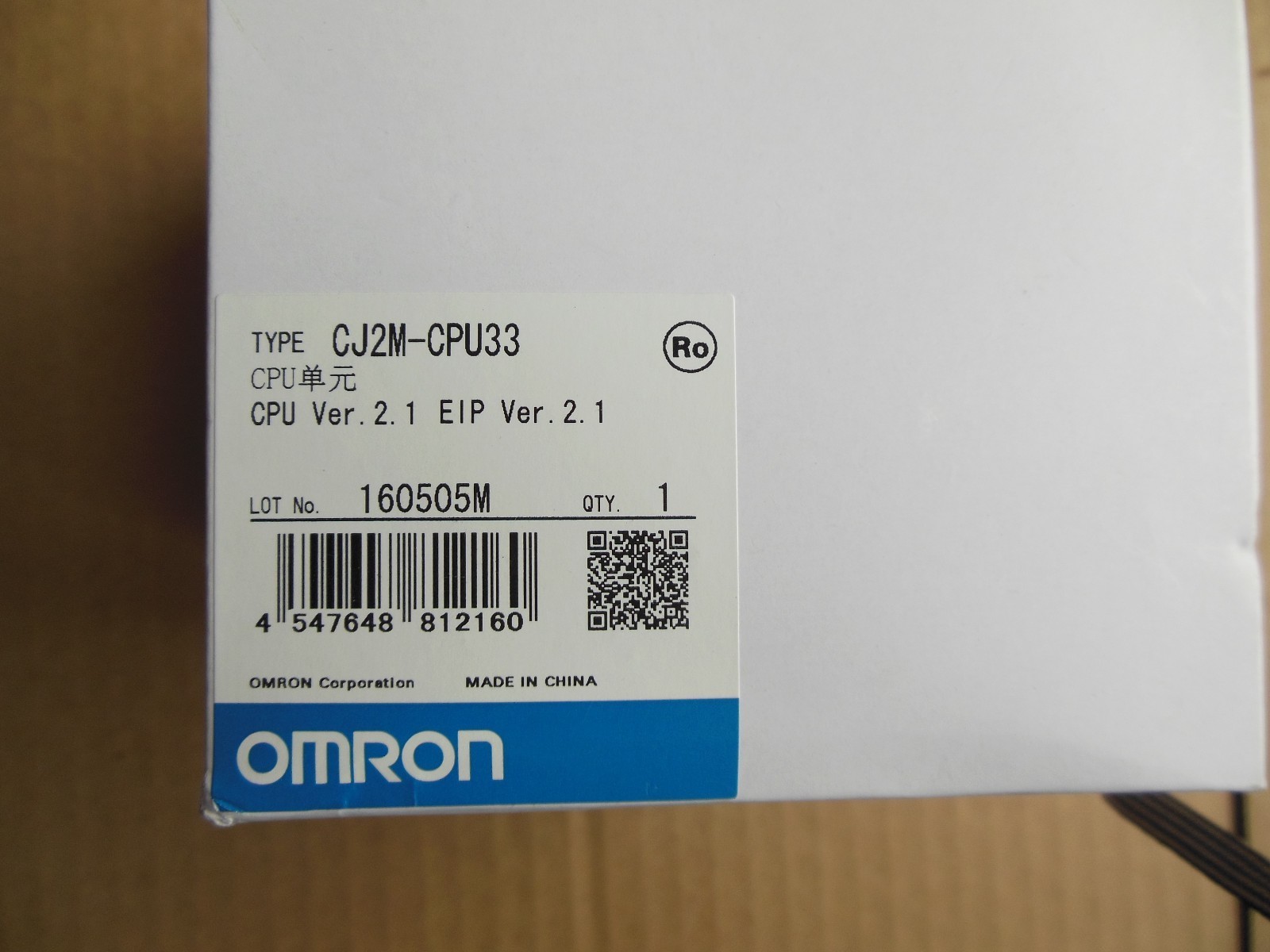 Omron CJ2M-CPU33 PLC CJ2MCPU33 CPU New In Box Fast Shipping