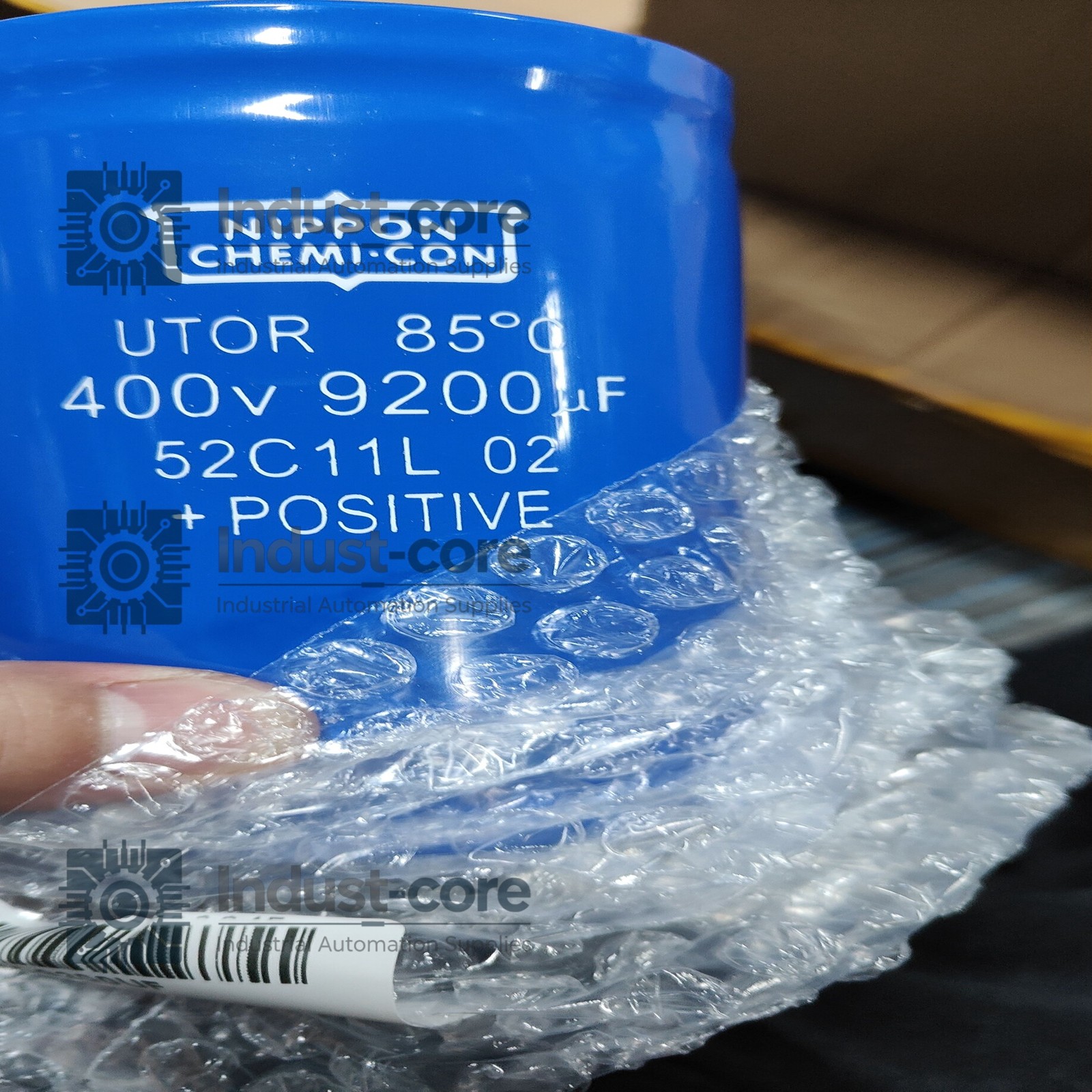 NEW NIPPON UTOR 400V 9200UF electrolytic capacitor