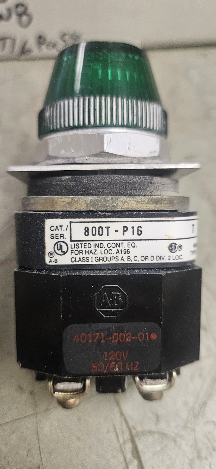 ALLEN-BRADLEY 800T-PT16 ILLUMINATED GREEN (NOT PUSH)